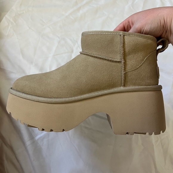 UGG Classic Ultra Mini New Heights Platform Boots - Picture 5 of 12